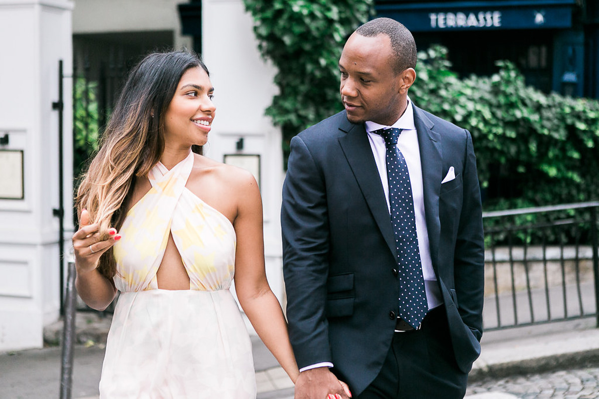 couple portrait photo session in paris